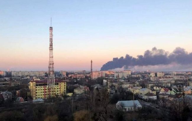 Авиаудар по Львову: ракеты оккупанта ударили по авиаремонтному заводу