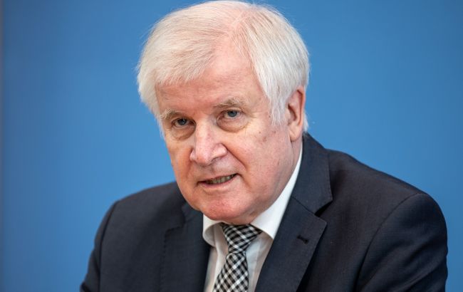 Німеччина закликає ЄС допомогти Польщі протистояти потоку мігрантів з Білорусі