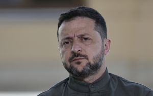 Зеленский приехал на фронт: наградил бойцов операции "Вивальди" на Лиманском направлении