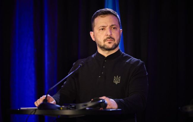 Ватикан нарушил протокол ради Зеленского: как президент оказался в центре внимания