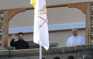 Папа Римський зателефонував Зеленському після переговорів із Путіним: що обговорили