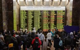 Враг ударил по объектам "Укрзализныци": поезд на Ивано-Франковск изменил маршрут