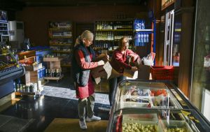 "Национальный кэшбэк" изменили: за какие покупки украинцы получат больше и наоборот (список)