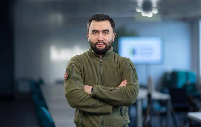 Экспорт и одежда для военных: глава АОЗ ДОТ Жумадилов рассказал, что не успел ввести