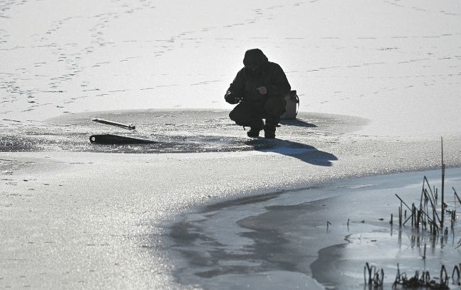 Штраф почти 3,5 тысячи за рыбу: кого ловить в Украине с сегодняшнего дня строго запрещено