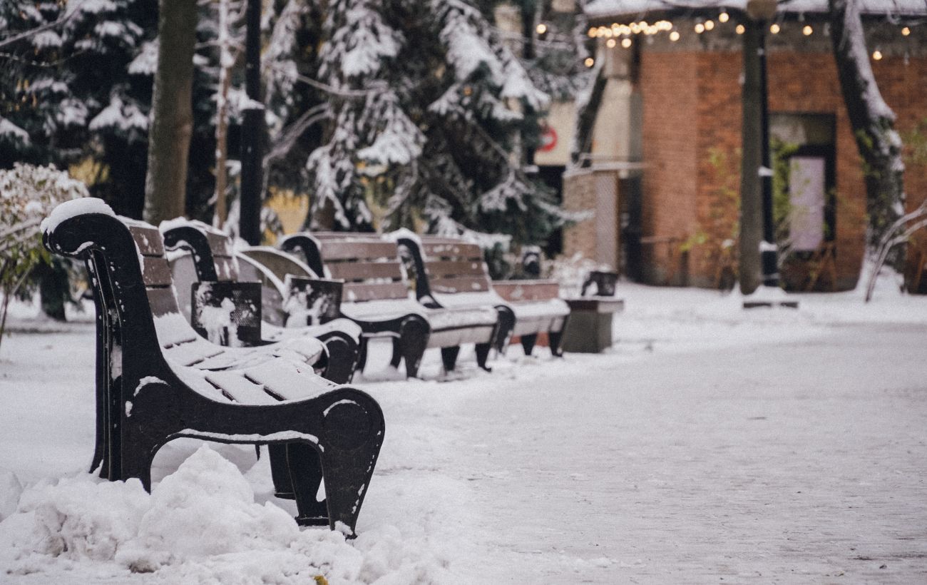 Арктичне повітря несе мороз до -16: якою буде погода в Україні в перший день нового року