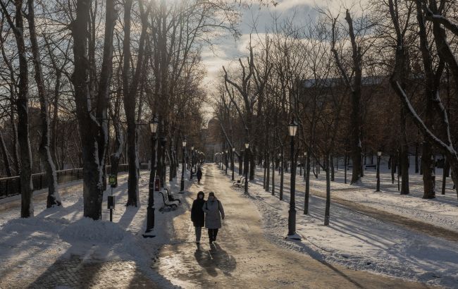 Потепление временное? Что будет с погодой в Украине завтра и когда вернутся морозы