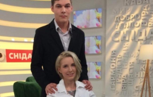 Будет свадьба: Яне Зинкевич сделали предложение в прямом эфире