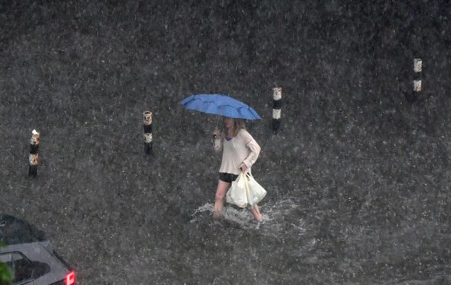 В частині України оголосили штормове попередження: де чекати негоди