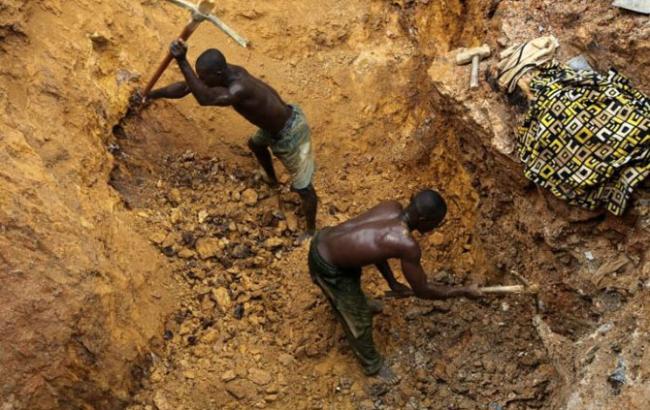 У Гані в результаті обвалу на золотому руднику загинули 17 робітників
