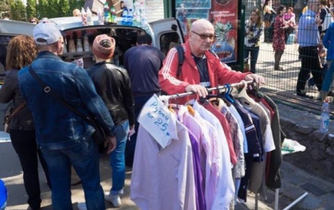 Кличко объявил войну стихийной торговле на Пейзажной аллее