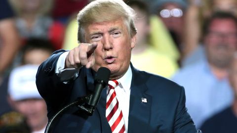 Пенс назвал условие объявления импичмента Трампу