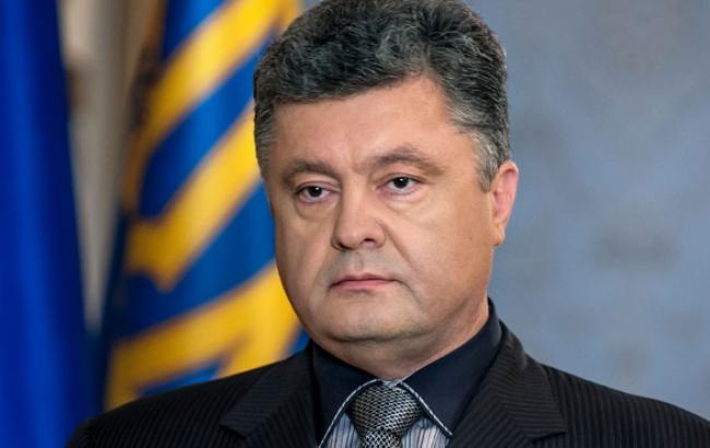 Порошенко затвердив статут и малюнок ордену "Героїв Небесної сотні"