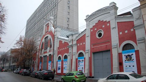 В Государственном космическом агентстве и на заводе "Арсенал" проходят обыски