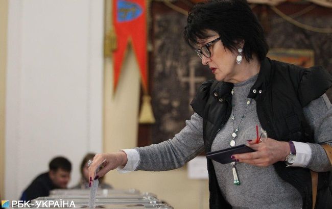 У другому турі проголосує більше українців з окупованих територій