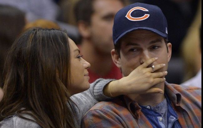 Стали відомі подробиці весілля Міли Куніс і Ештона Катчера