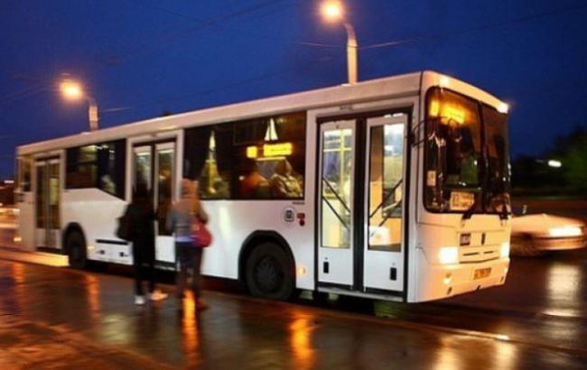 Киевские власти определились с датой запуска первого ночного автобуса