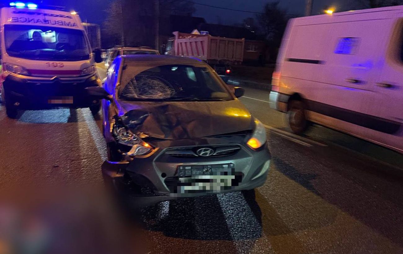 ДТП із суддею в Харкові: детективи шукають свідків аварії, в якій постраждали підлітки