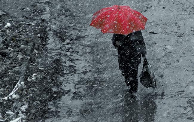 Погода на завтра: в Украине снег, температура от -4 до +5