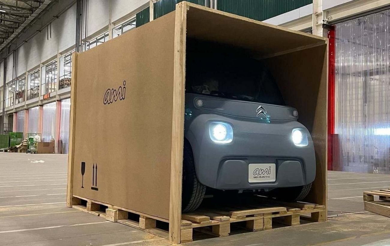 Гусеничные роботы для ВСУ и электрический минивэн для всех. Главное из мира авто в Украине