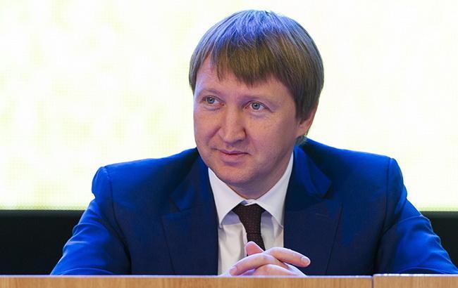 Комитет не принял решение об увольнении министра Кутового