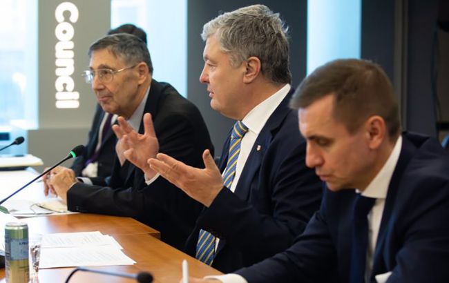 Порошенко: альтернативы членству Украины в НАТО не существует