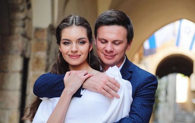 Дмитрий Комаров женился: что известно об избраннице телеведущего (фото)
