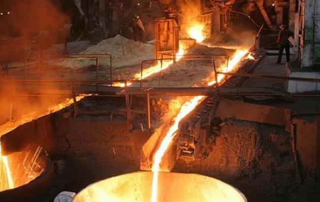 Виробництво сталі в Україні в листопаді скоротилося на 16% - до 964 тис. т, - Держстат