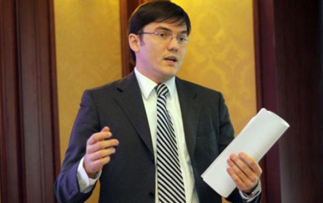 Министр инфраструктуры Пивоварский принял дела от Бурбака