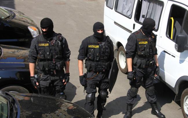 СБУ задержала под Киевом участника "Правого сектора" с арсеналом оружия