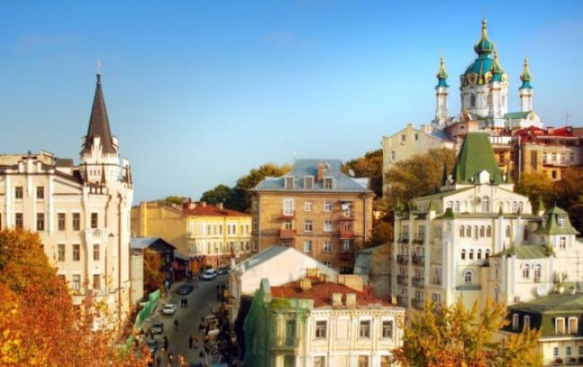 Погода на завтра: в Украине дожди, температура поднимется до +15