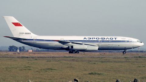 Сокрушительные санкции. Как война сломала планы "Аэрофлота" на экспансию авиарынка