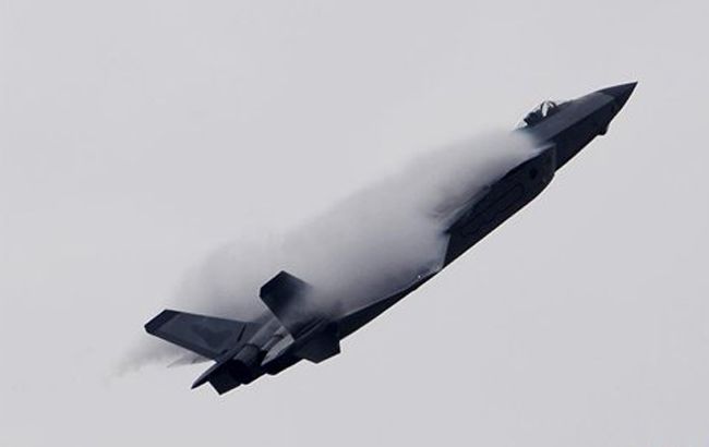 У Китаї будують винищувачі шостого покоління