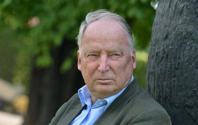 Ультраправые Германии требуют провести расследование в отношении действий Меркель