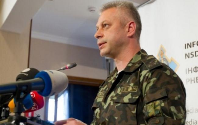 На Донбассе фиксируется перемещение военной техники из России, - штаб
