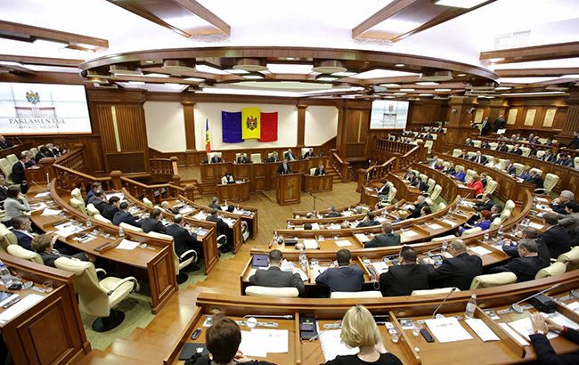 Парламент Молдови схвалив скасування змішаної виборчої системи