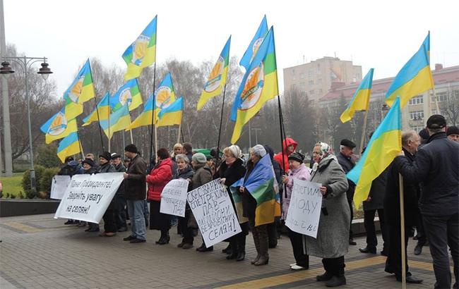 Движение автотранспорта восстановлено во всех областях