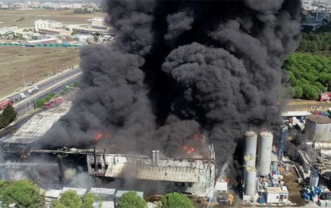 У Туреччині стався вибух на хімічному заводі, є постраждалі