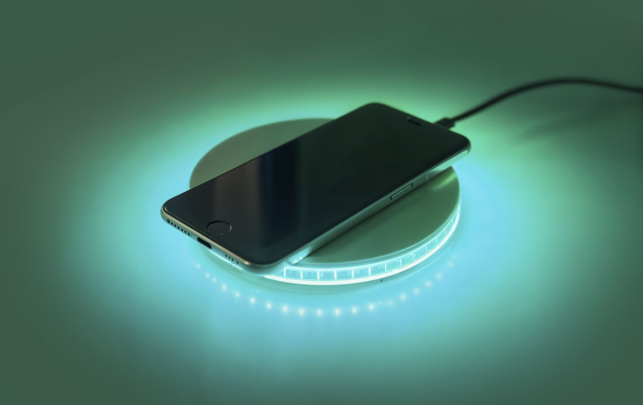 Топ-10 бездротових зарядок для смартфона: що обрати