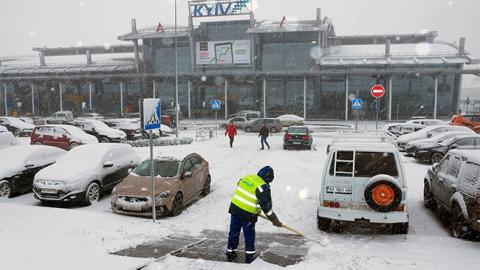 Непогода в Украине: аэропорты работают в штатном режиме