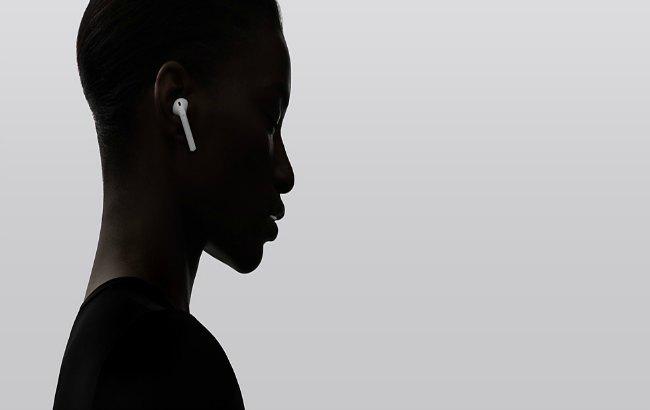 Apple може почати продажі бездротових навушників AirPods в найближчі тижні