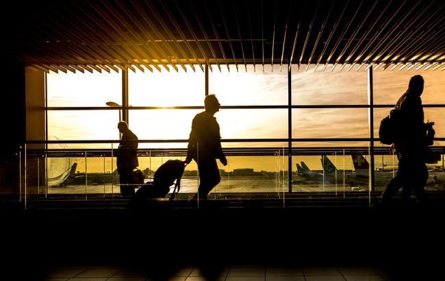 Ночь в польском аэропорту: в сети рассказали об очередном инциденте со скандальной авиакомпанией