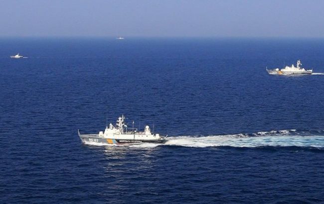 РФ продовжує затримувати судна в Азовському морі