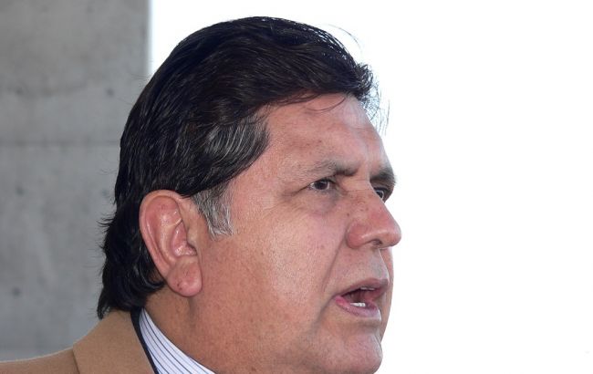 Экс-президент Перу попытался застрелиться при задержании