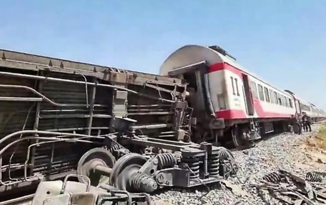 Столкновение поездов в Египте: число пострадавших значительно возросло