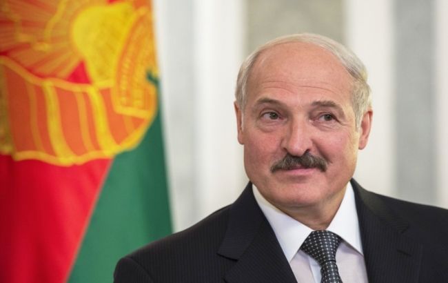 ЄС опублікував рішення про зупинення дії санкцій проти Білорусі