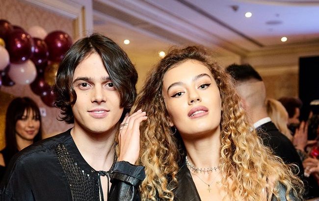 Уже и с тещей знаком: Alekseev заинтриговал признанием о возможной свадьбе с солисткой "ВИА Гры"