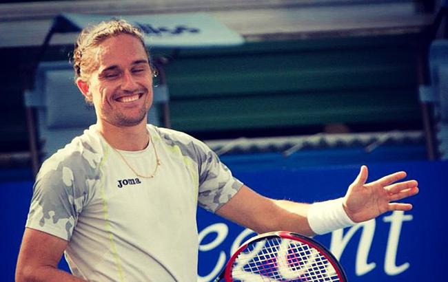 Долгополов пройшов до півфіналу турніру в Китаї