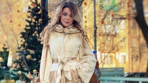 Снежно-нежное настроение: Алина Гросу очаровала милым зимним луком