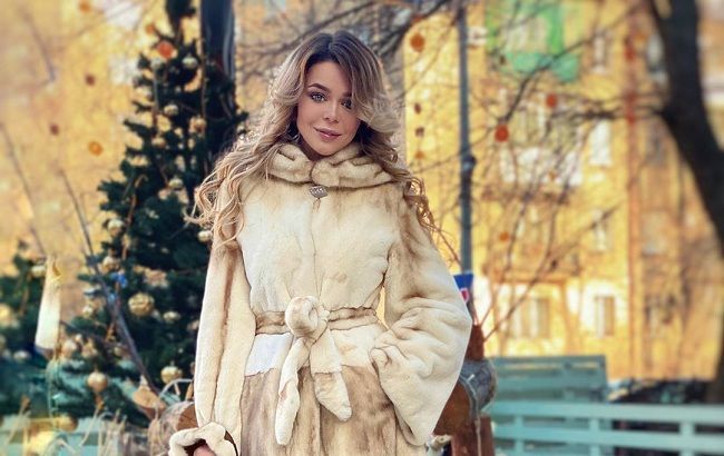 Сніжно-ніжний настрій: Аліна Гросу зачарувала милим зимовим луком
